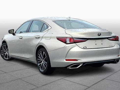 Certified 2024 Lexus ES 350 w/ Premium Package image 11