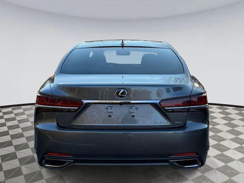 Used 2018 Lexus LS 500 AWD image 3