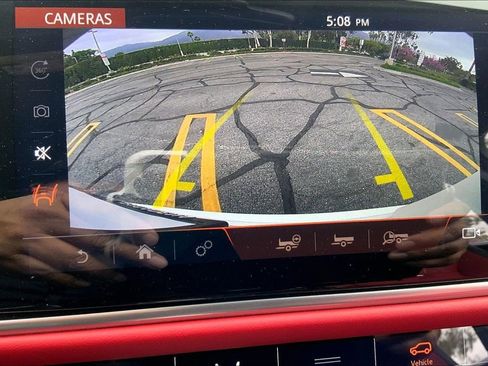 Used 2021 Land Rover Range Rover SV Autobiography Dynamic image 28