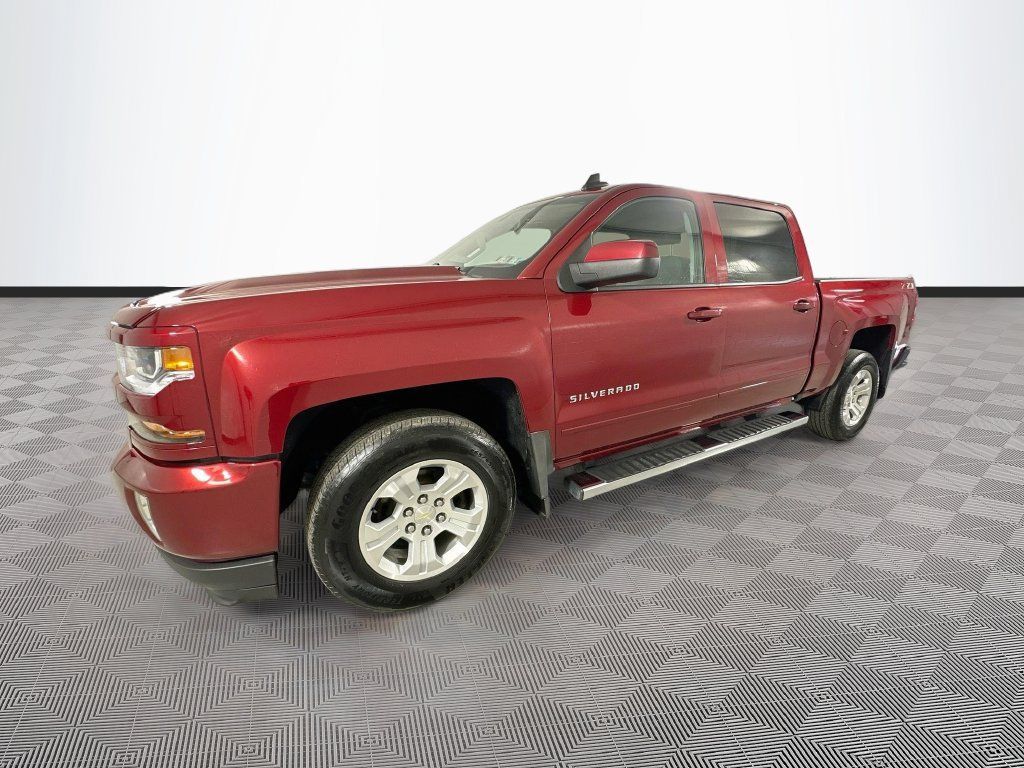 Used 2018 Chevrolet Silverado 1500 LT w/ All Star Edition AWD/4WD image 4