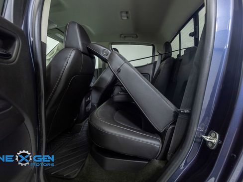 Used 2018 Chevrolet Colorado Z71 w/ Centennial Edition AWD/4WD image 29