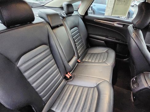 Used 2018 Ford Fusion Energi SE image 20