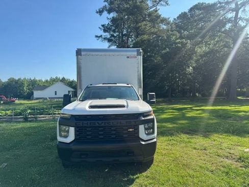 Used 2022 Chevrolet Silverado 3500 W/T RWD image 4