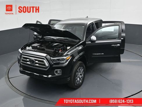 Used 2023 Toyota Tacoma Limited image 54