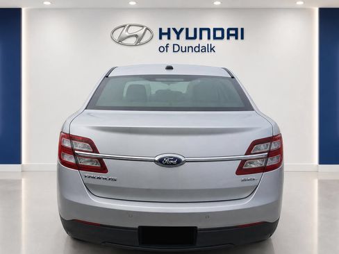 Used 2017 Ford Taurus SEL w/ Equipment Group 201A FWD image 6