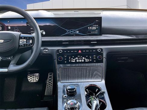 Used 2026 Genesis GV80 3.5T e-SC image 16