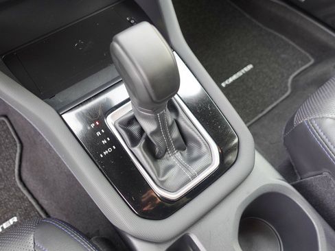 Used 2025 Subaru Forester Limited image 19