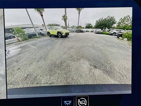 Used 2024 Chevrolet Blazer EV LT AWD/4WD image 13