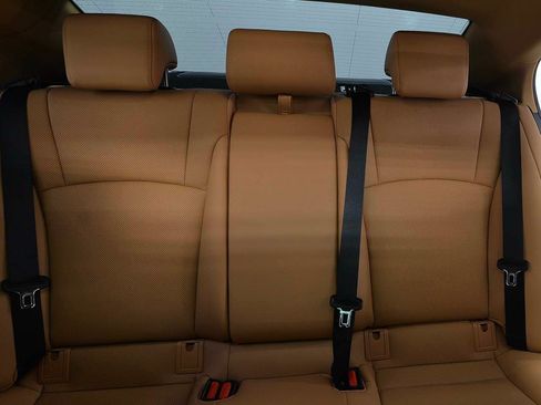 Used 2025 Lexus ES 350 w/ Premium Package FWD image 9