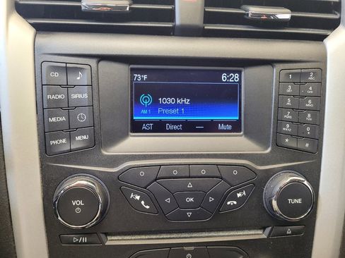 Used 2014 Ford Fusion SE w/ Equipment Group 201A FWD image 25
