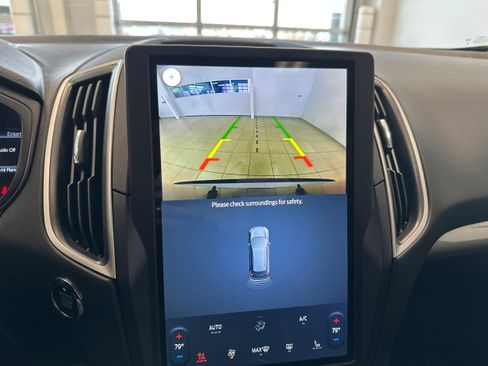 Used 2023 Ford Edge SEL w/ Convenience Package image 21