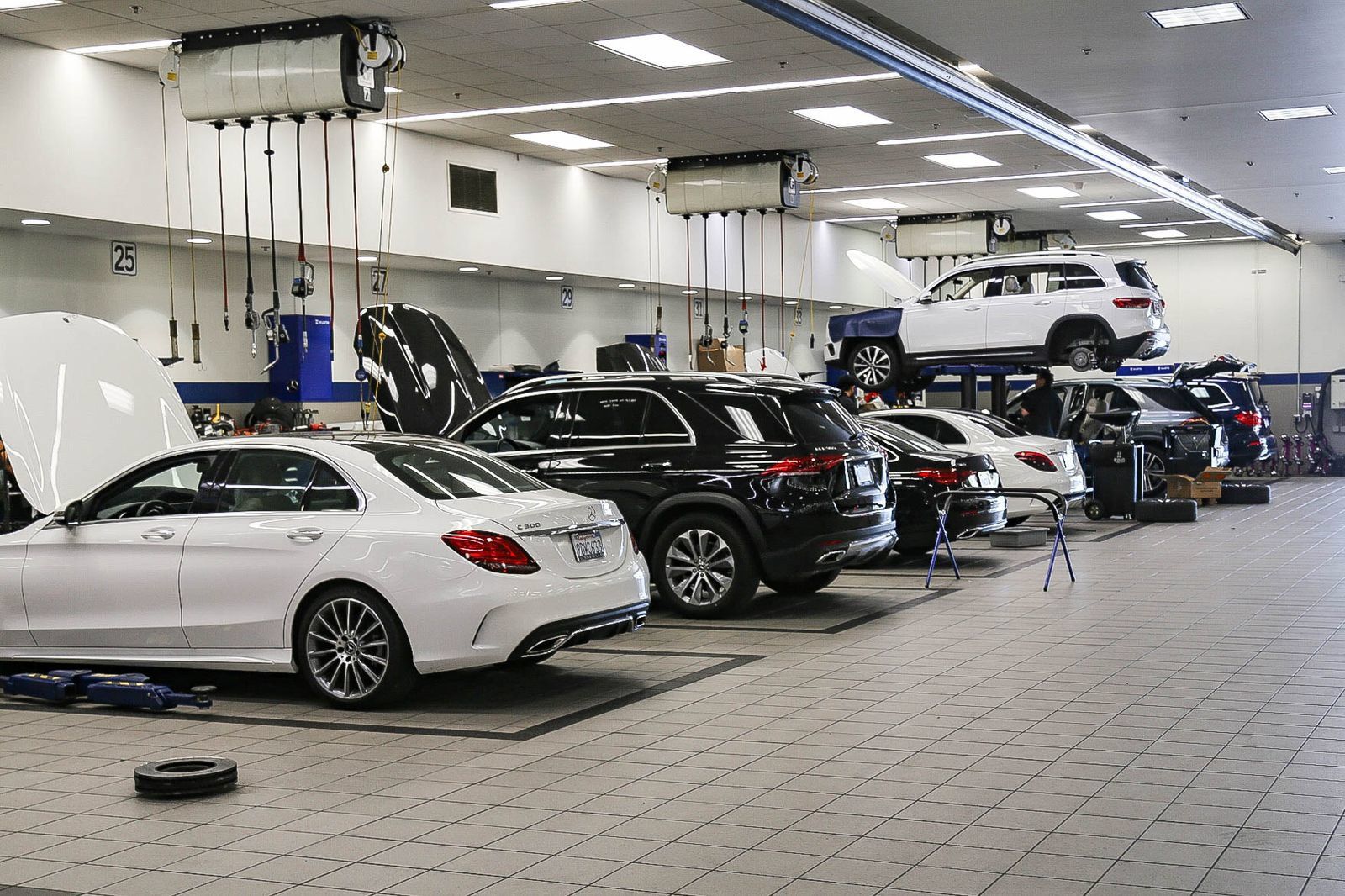Used 2024 Mercedes-Benz EQE 350+ 4MATIC Sedan image 46