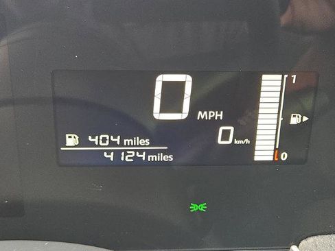 Certified 2025 Nissan Kicks SV image 24