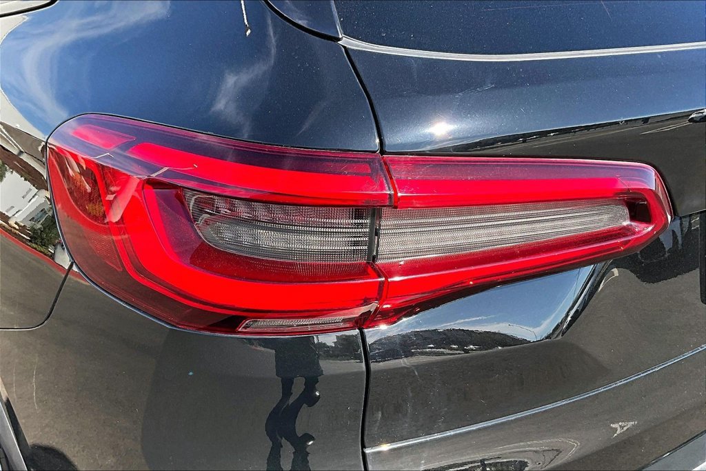 Used 2019 BMW X5 xDrive40i w/ Convenience Package AWD/4WD image 28