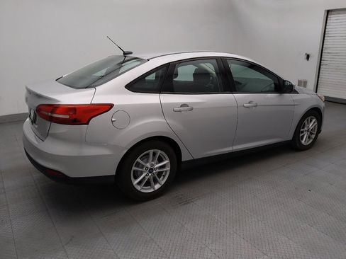 Used 2018 Ford Focus SE FWD image 10