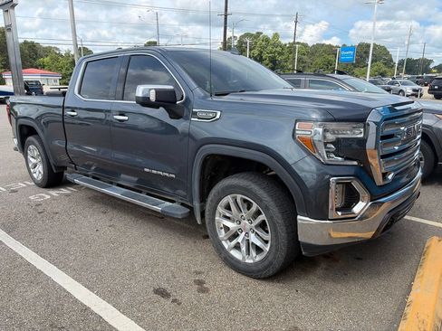 Used 2021 GMC Sierra 1500 SLT w/ SLT Convenience Package AWD/4WD image 2