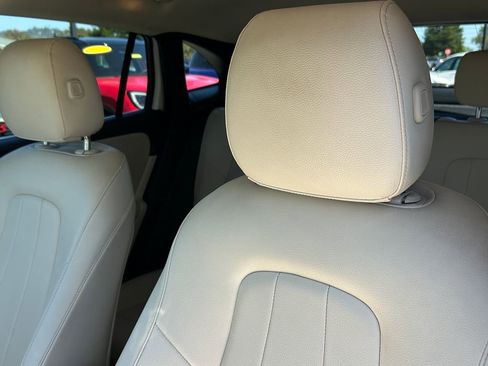 Used 2023 Mercedes-Benz GLA 250 image 14