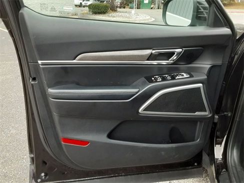 Used 2021 Kia Telluride EX w/ EX Premium Package image 13