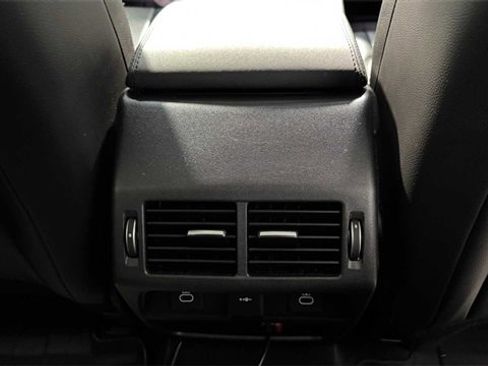 Used 2021 Land Rover Discovery Sport S image 18