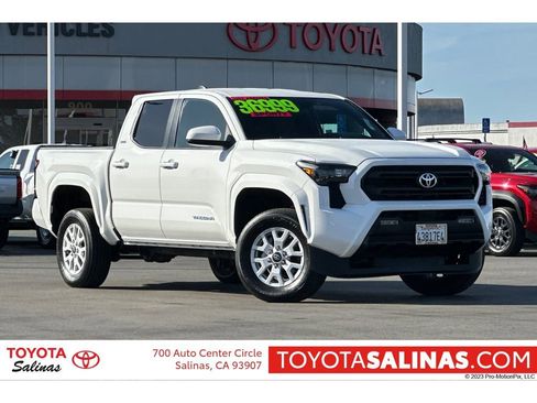 Used 2024 Toyota Tacoma SR5 image 1