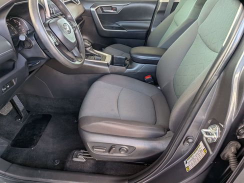 Certified 2024 Toyota RAV4 XLE AWD/4WD image 11