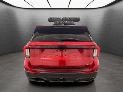 Used 2025 Ford Explorer ST-Line AWD/4WD image 4