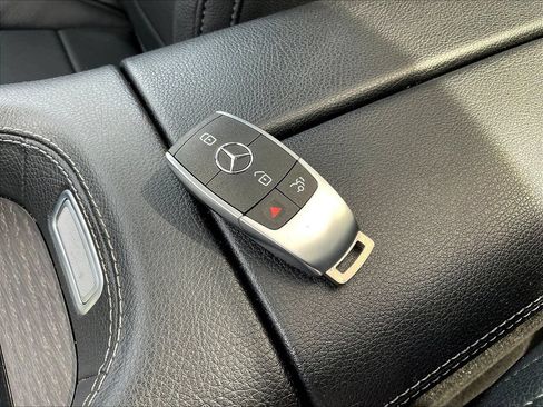 Used 2020 Mercedes-Benz GLS 450 4MATIC image 36