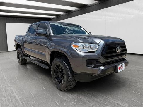 Used 2021 Toyota Tacoma SR w/ SR Convenience Package RWD image 7