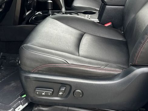 Used 2024 Toyota 4Runner TRD Off-Road Premium image 24