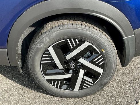 New 2026 Nissan Kicks SV image 8