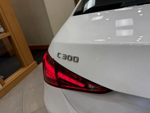 Used 2025 Mercedes-Benz C 300 Sedan image 6