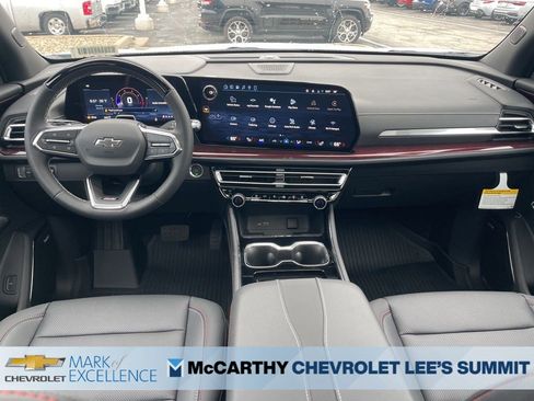 New 2026 Chevrolet Traverse Z71 w/ Enhanced Driving Package AWD/4WD image 21