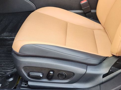 Used 2023 Lexus ES 350 w/ Premium Package image 24