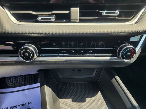 New 2026 Chevrolet Equinox LT image 16