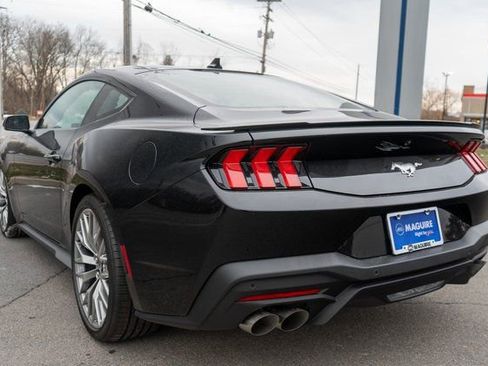 New 2026 Ford Mustang Premium image 7