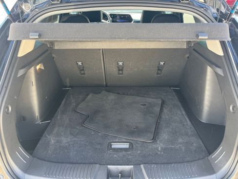 Used 2025 Chevrolet Trax LT image 24