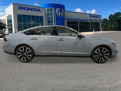 New 2026 Honda Accord Touring image 8