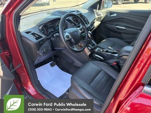 Used 2014 Ford Escape Titanium AWD/4WD image 12