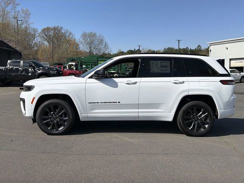 New 2026 Jeep Grand Cherokee Limited image 10