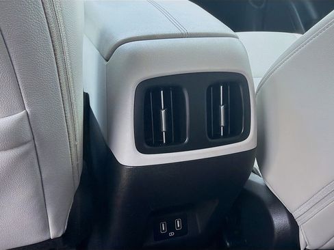 Certified 2024 Hyundai Tucson SEL w/ Convenience Package FWD image 20