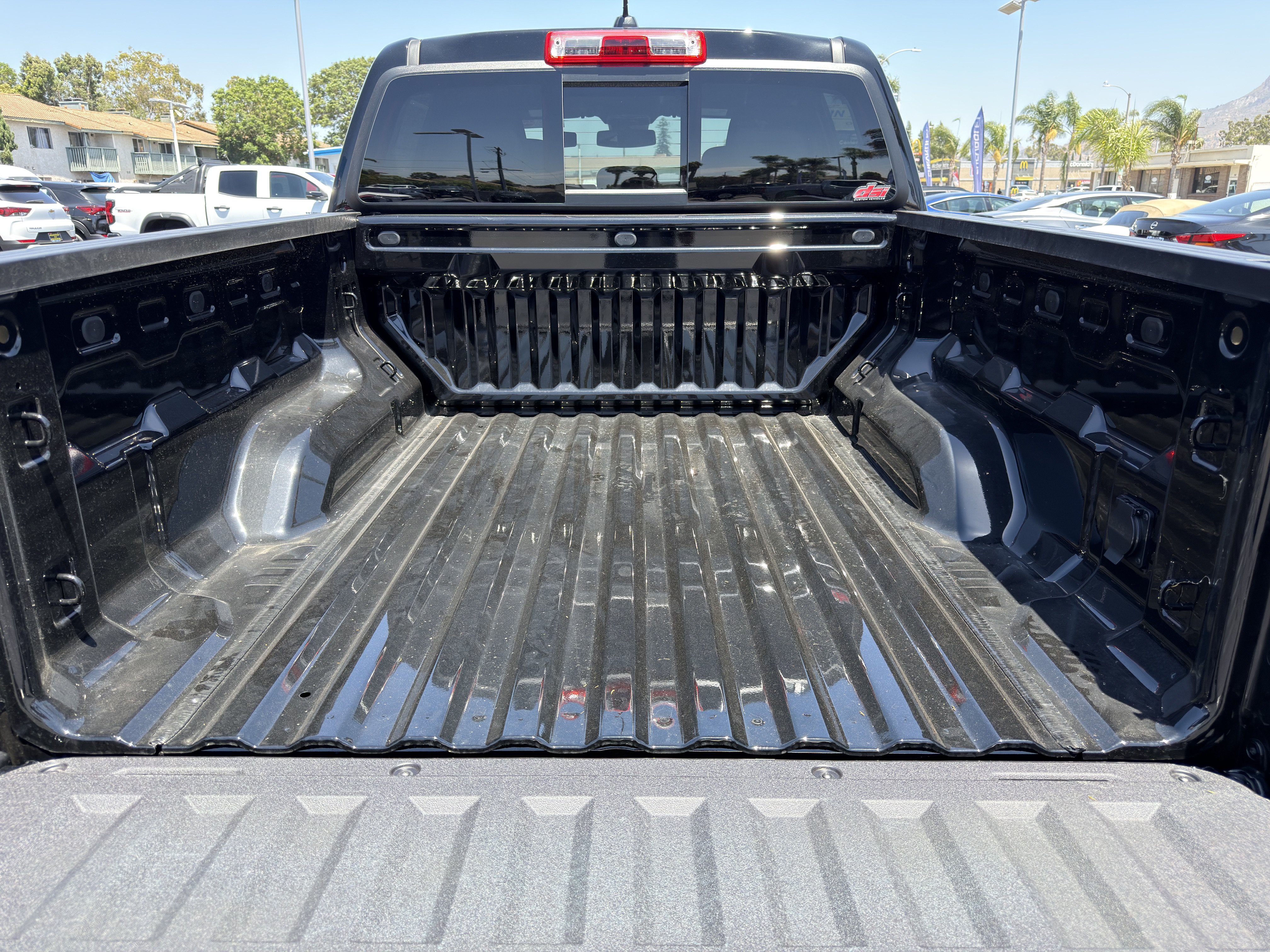 New 2026 Chevrolet Colorado LT w/ LT Convenience Package RWD image 17
