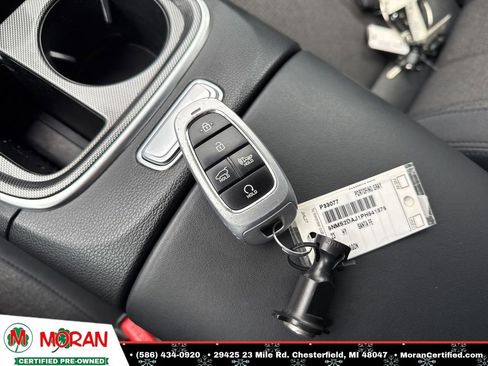 Used 2023 Hyundai Santa Fe SEL image 30