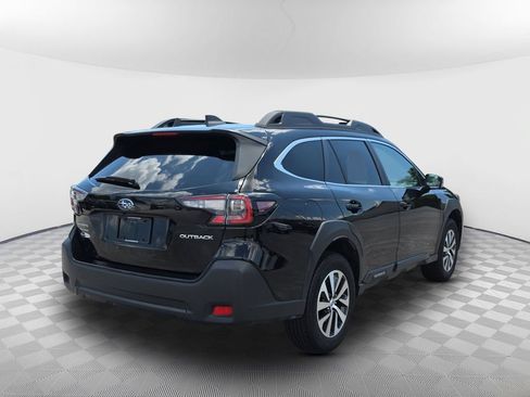 Used 2025 Subaru Outback Premium AWD/4WD image 8