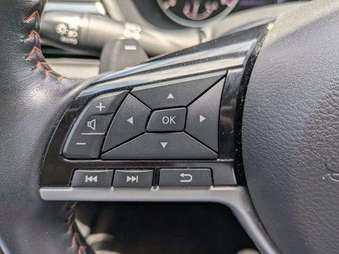 Certified 2021 Nissan Altima 2.5 SR w/ SR Premium Package FWD image 24