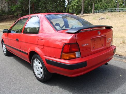 Used 1997 Toyota Tercel Coupe FWD image 4