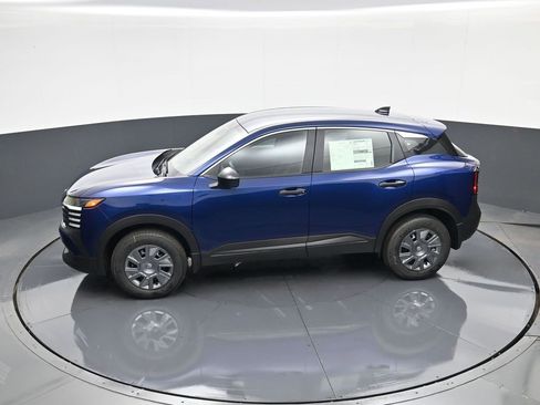 New 2026 Nissan Kicks S image 26