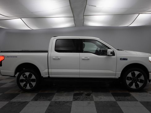 New 2025 Ford F150 Lightning Platinum image 14