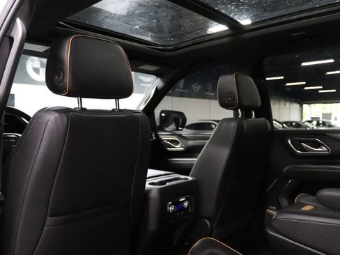 Used 2022 GMC Yukon XL AT4 image 16