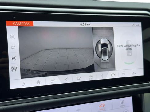 Used 2021 Land Rover Range Rover P525 Westminster Edition LWB image 28