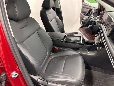 Used 2025 Hyundai Tucson SEL AWD/4WD image 18